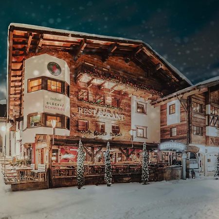 Hotel Gluecksschmiede - Hinterglemm ザールバッハ・ヒンターグレム エクステリア 写真