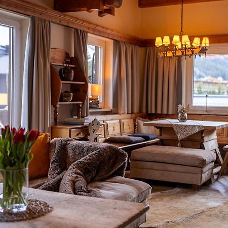 Hotel Gluecksschmiede - Hinterglemm ザールバッハ・ヒンターグレム エクステリア 写真