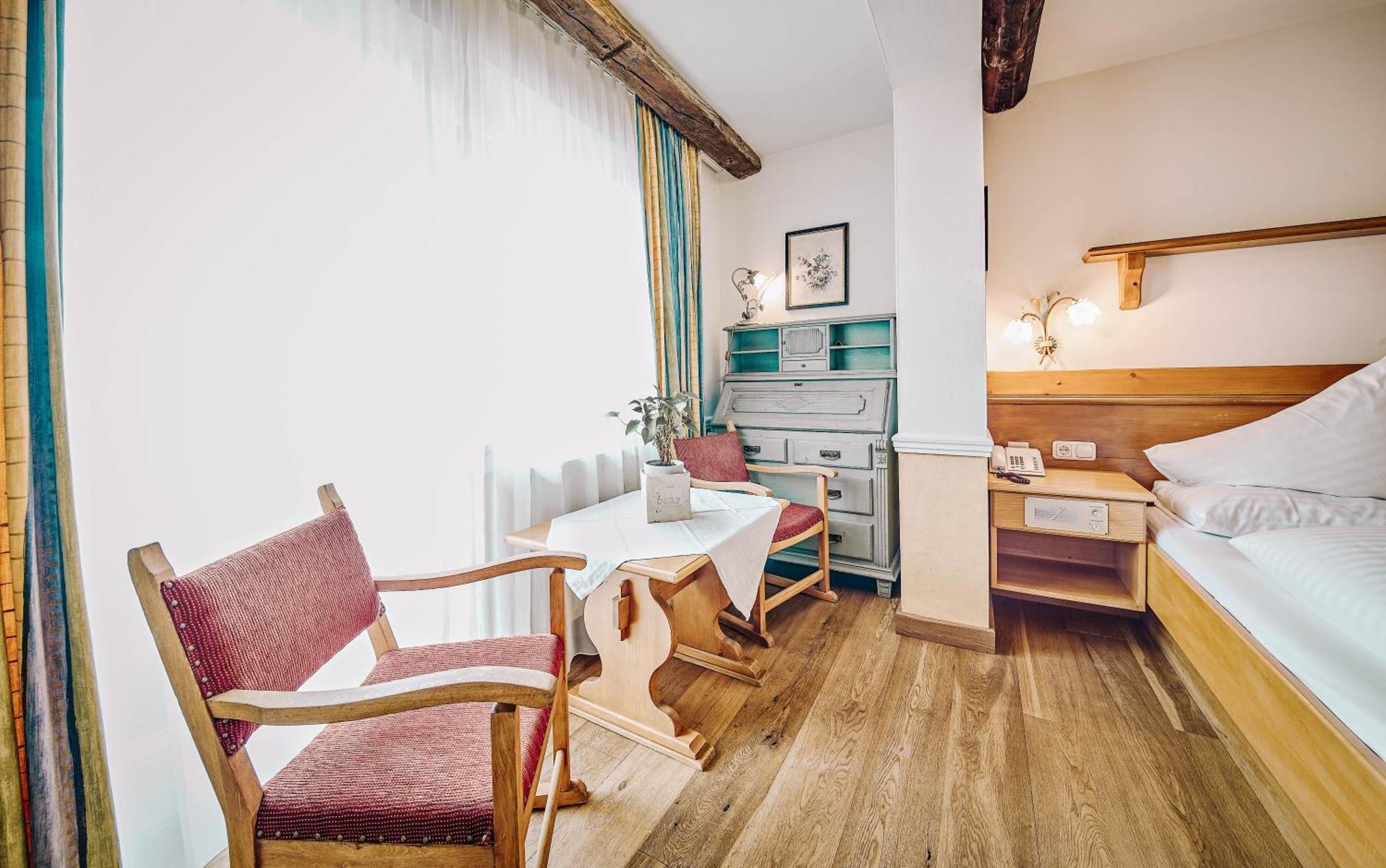 Hotel Gluecksschmiede - Hinterglemm ザールバッハ・ヒンターグレム エクステリア 写真
