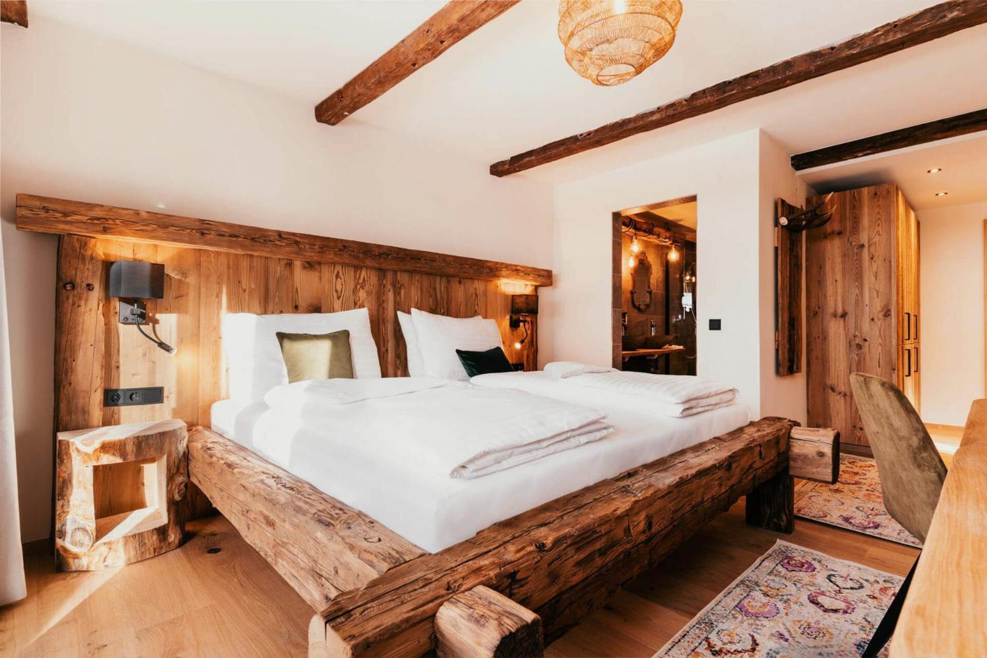 Hotel Gluecksschmiede - Hinterglemm ザールバッハ・ヒンターグレム エクステリア 写真