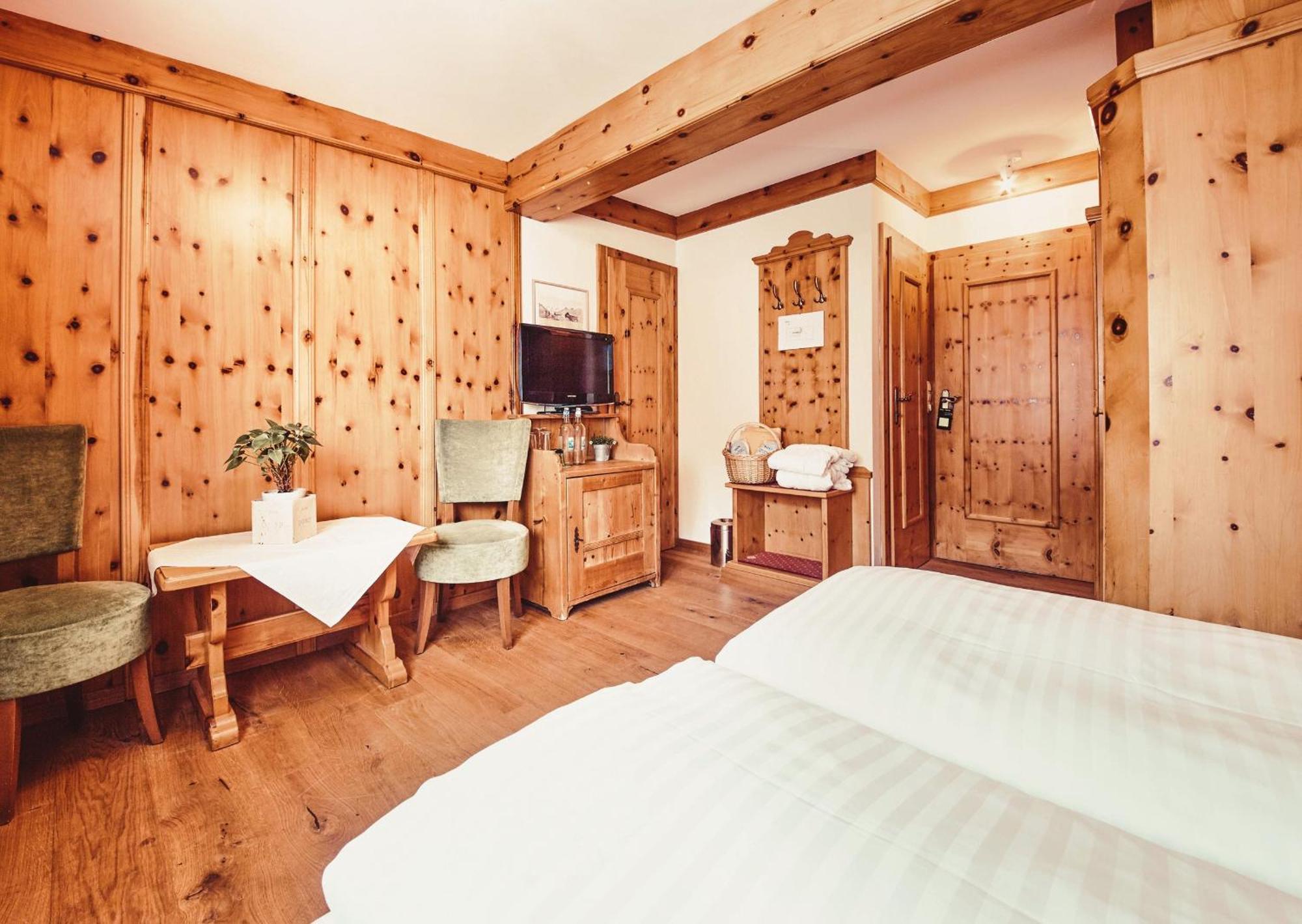 Hotel Gluecksschmiede - Hinterglemm ザールバッハ・ヒンターグレム 部屋 写真