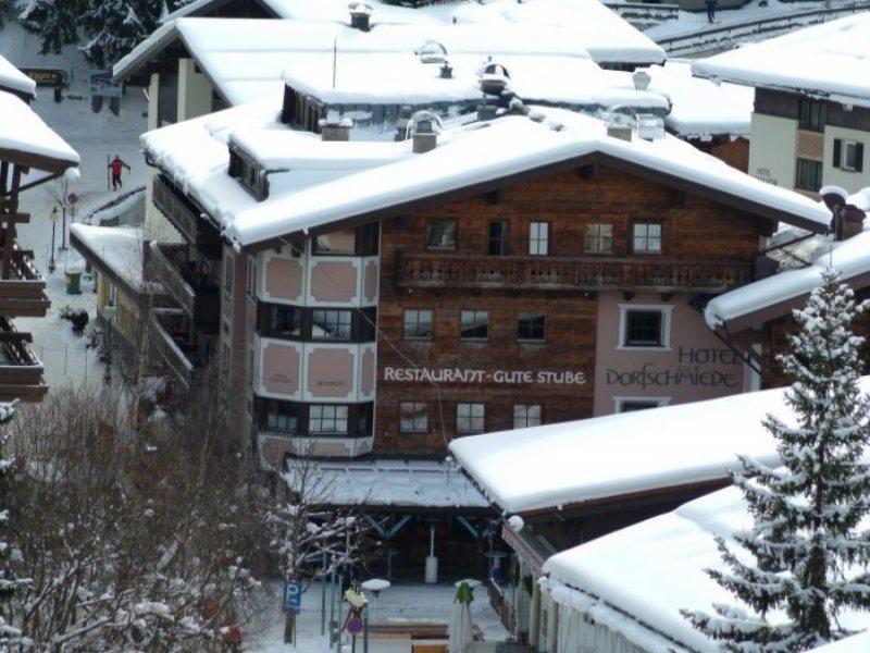 Hotel Gluecksschmiede - Hinterglemm ザールバッハ・ヒンターグレム エクステリア 写真